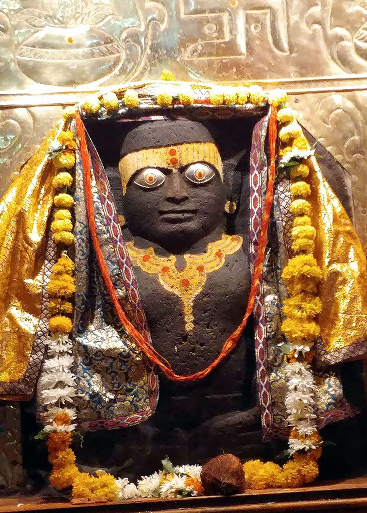 The awe-inspiring Yamaraja deity located on the holy Shipra River, Ujjain.