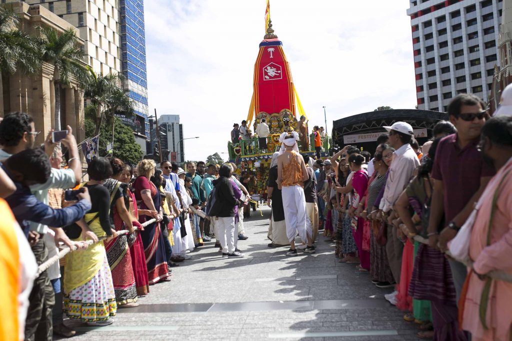 Bring the family along and help pull a huge colourfully decorated wooden chariot through the streets of Brisbane city.   Enjoy live entertainment, dancing, music, market stalls, delicious foods, a ‘free’ meal and much more!